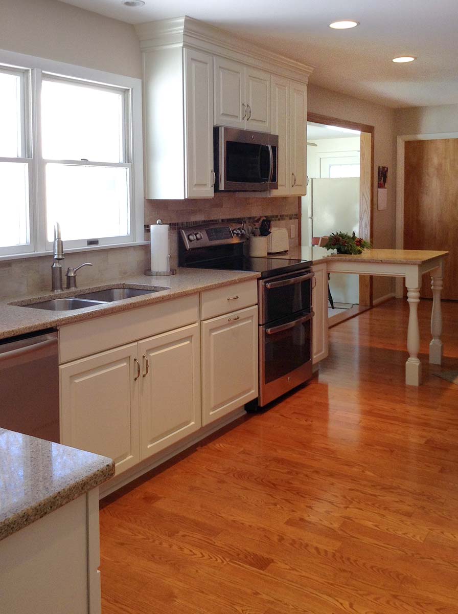 Grantham PA Traditional Kitchen Remodel | Mother Hubbards Custom Cabinetry