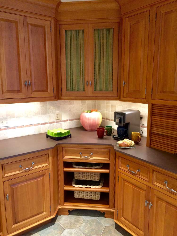 5 solutions for your kitchen corner cabinet storage needs.