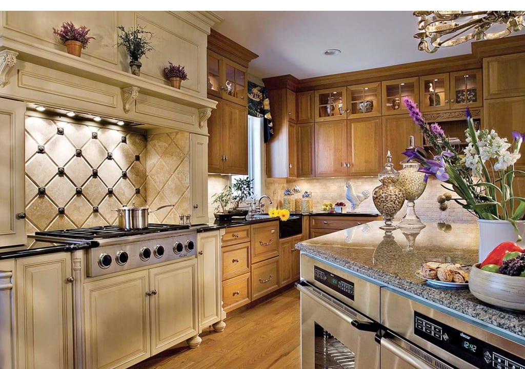 Kitchen Design, Remodeling & Showroom | Mother Hubbard's Custom Cabinetry